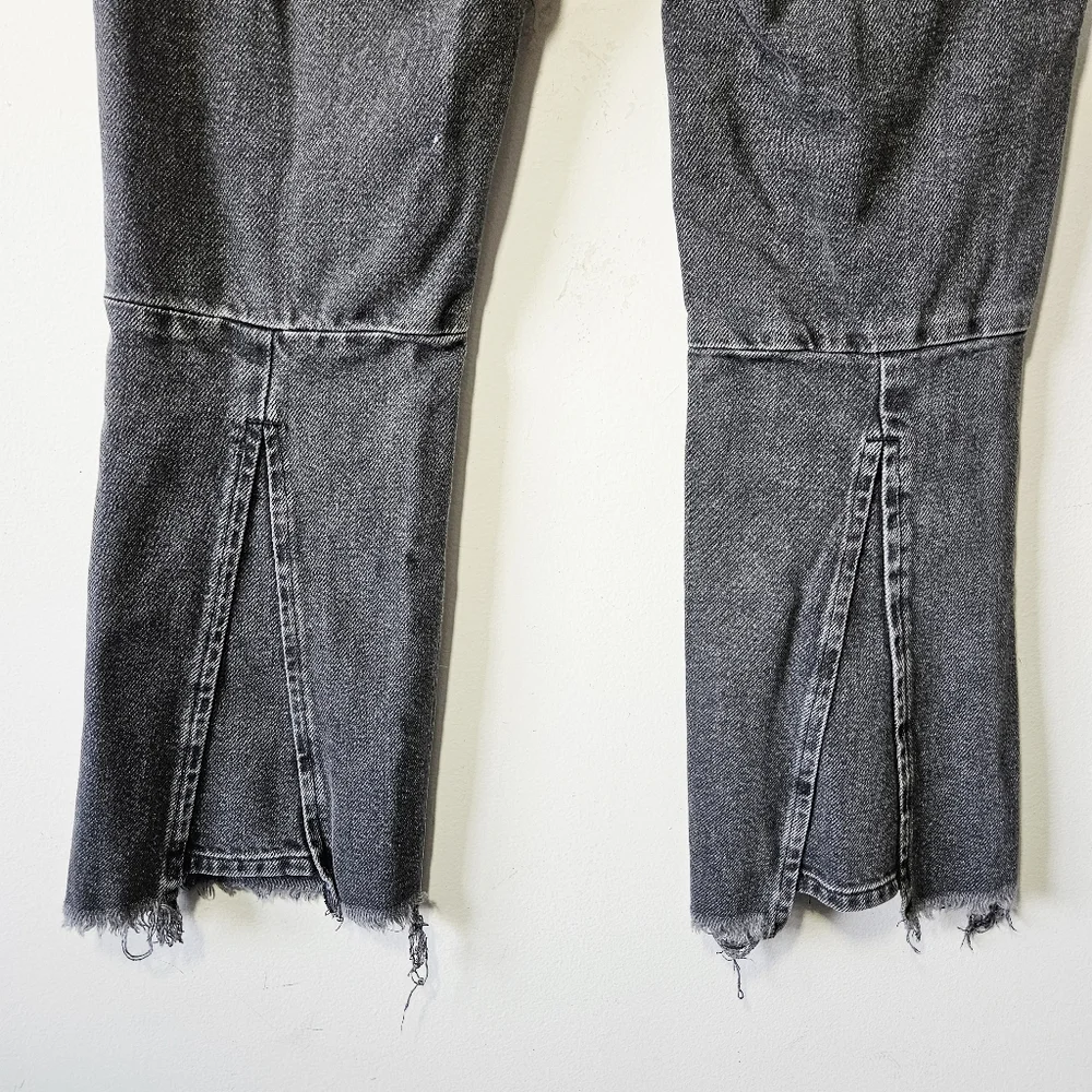 Diesel D-Earlie Flare Jeans Size 26 Zip Fly Dark Wash Raw Hem EUC - Picture 6 of 8